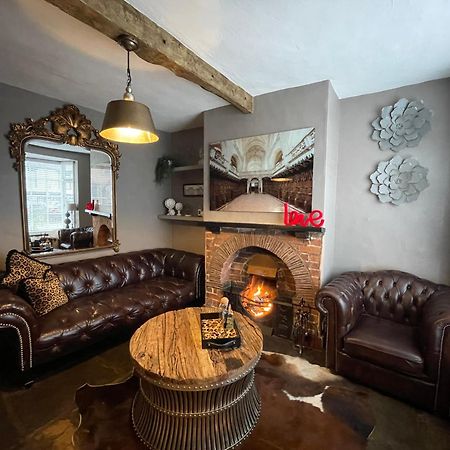 Entire Georgian Luxury Home - 3 Storey- High St Henley-In-Arden -Two Bedrooms-Sleeps 4 外观 照片