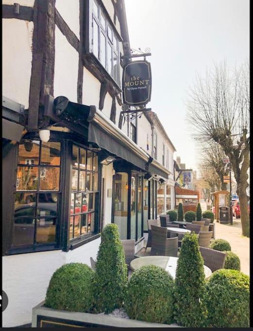 Entire Georgian Luxury Home - 3 Storey- High St Henley-In-Arden -Two Bedrooms-Sleeps 4 外观 照片
