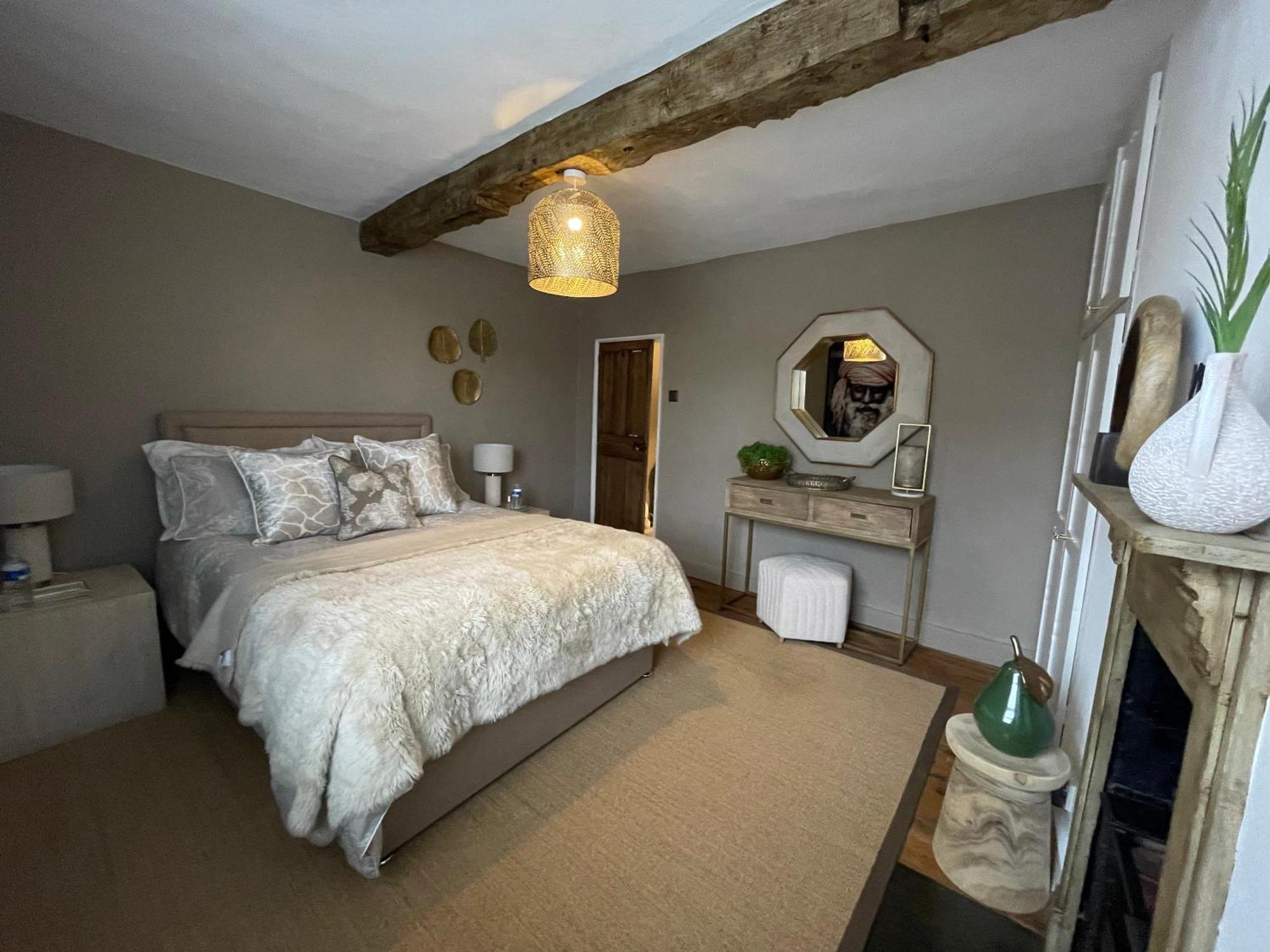 Entire Georgian Luxury Home - 3 Storey- High St Henley-In-Arden -Two Bedrooms-Sleeps 4 外观 照片